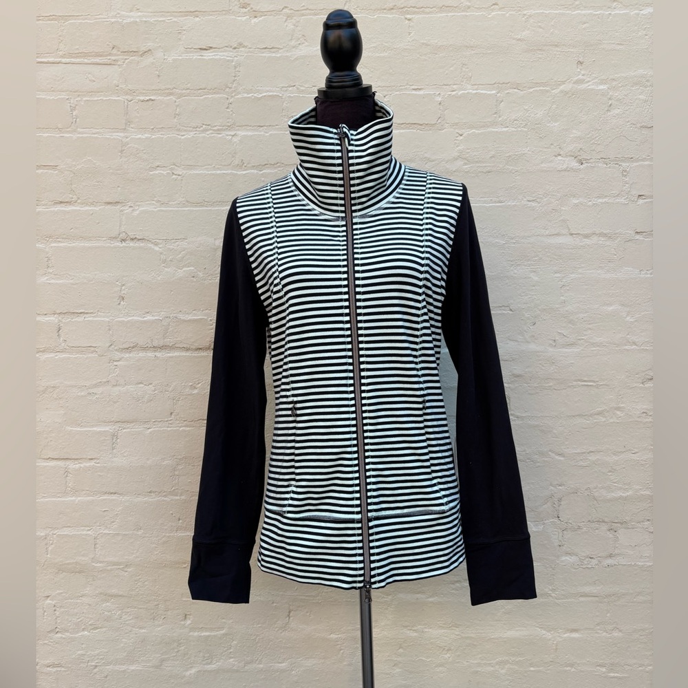 Lululemon Striped Funnel Neck Jacket Sz M